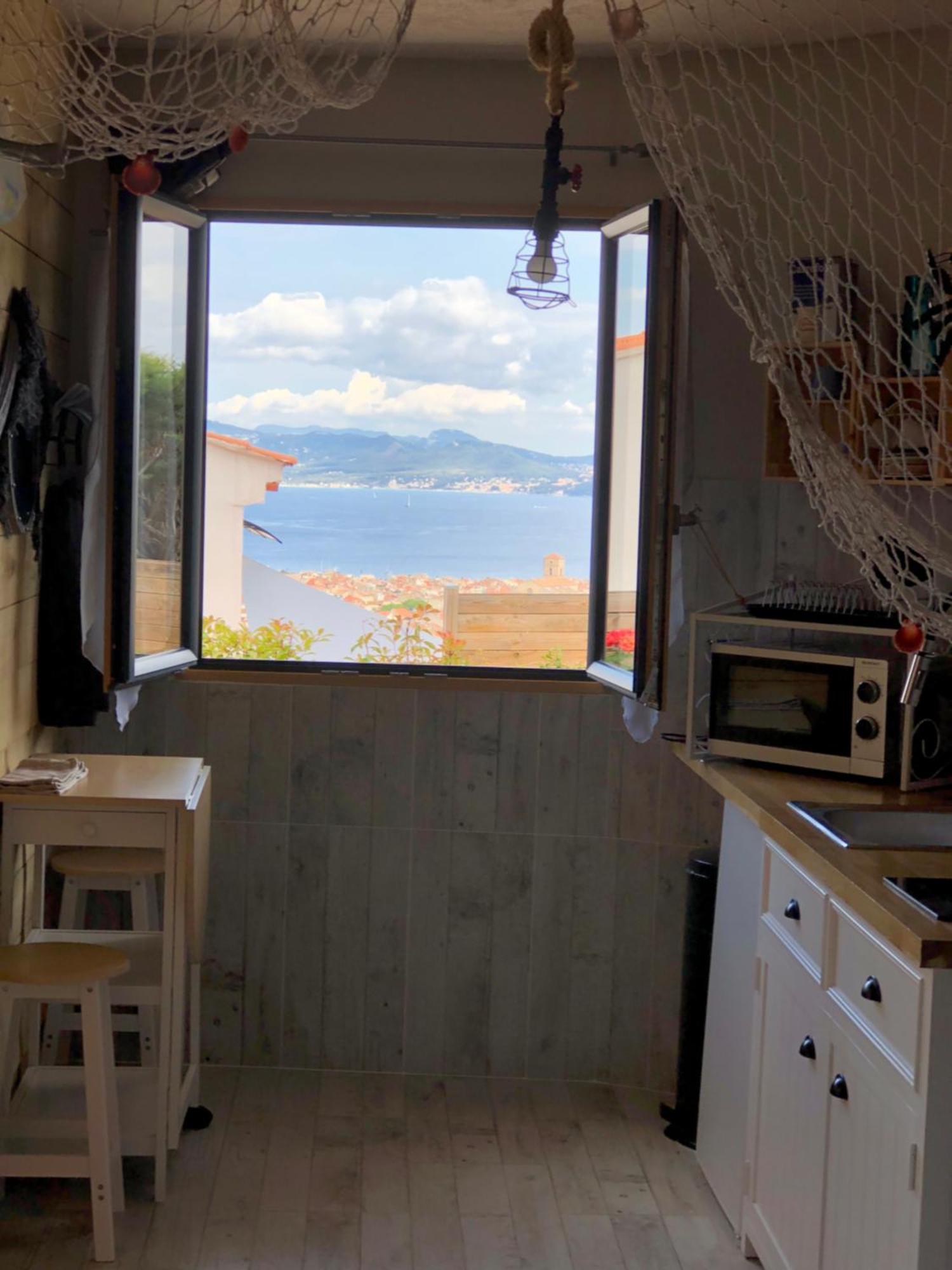 Studio Pirate Vue Mer - Soleil Levant La Ciotat Apartment Bagian luar foto