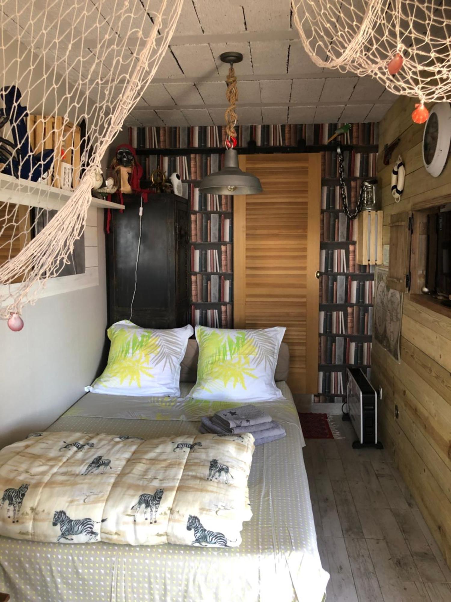 Studio Pirate Vue Mer - Soleil Levant La Ciotat Apartment Bagian luar foto